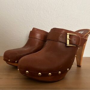 Steve Madden High Heeled Brown Clogs